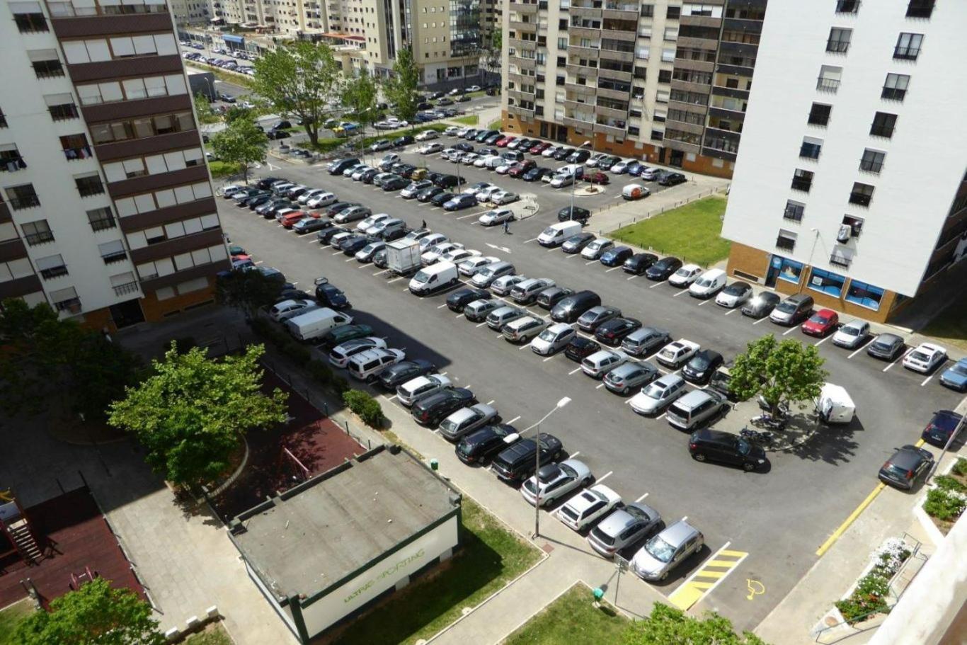 Be Local - Apartment With 2 Bedrooms In Infantado In Лориш Экстерьер фото